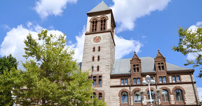 Cambridge City Hall